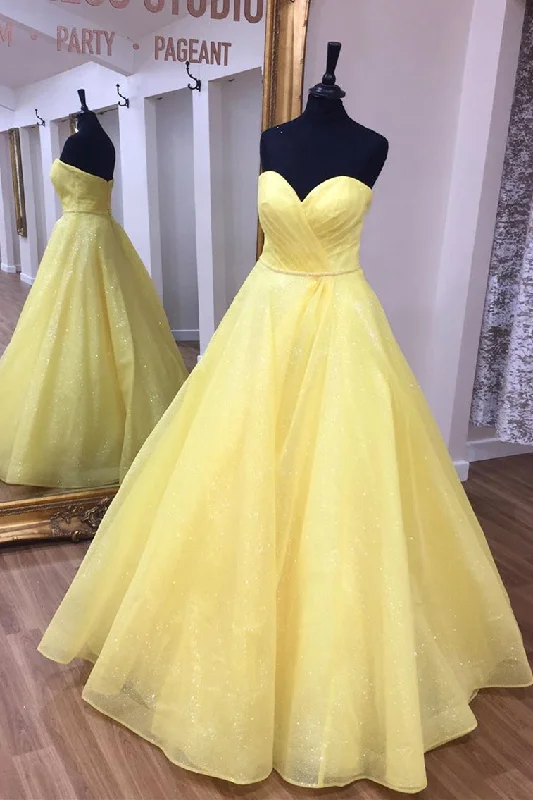 Markdown Madness Sweetheart Pleated Yellow Prom Ball Gown