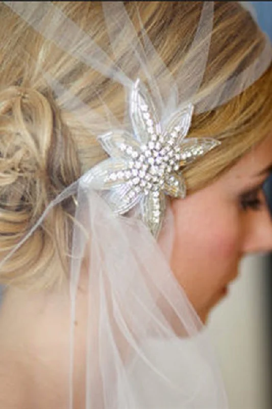 Don’t Miss Out Rhinestones Headdress White Bridal Veil