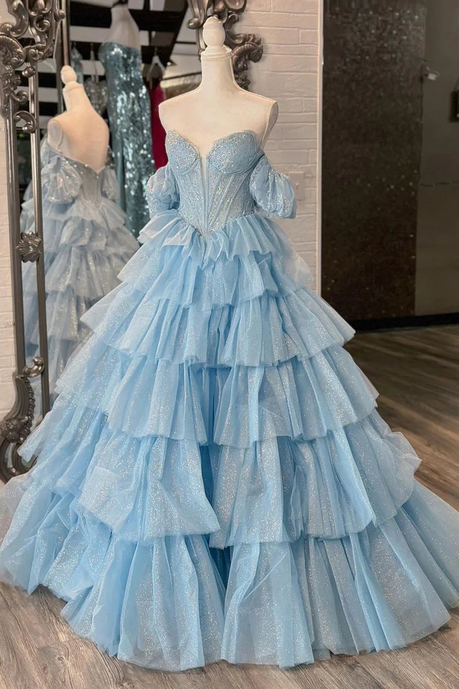 Quick Sale Sweetheart Sparkly Tulle A-Line Tiered Prom Gown