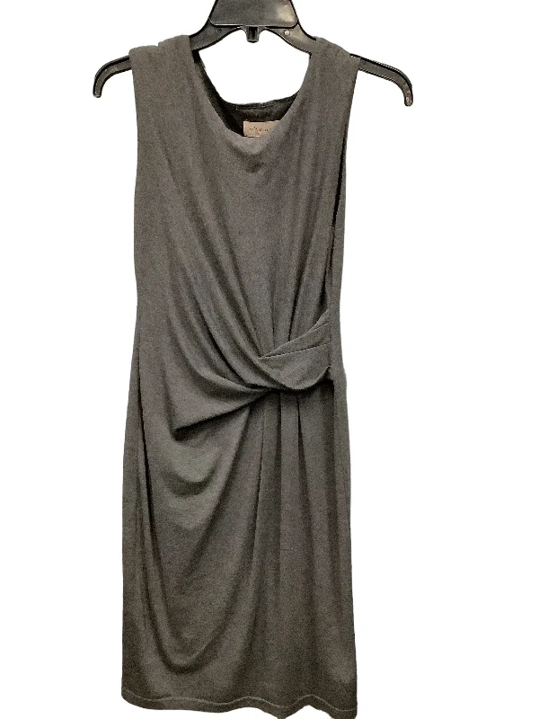 Fantastic Deals Grey Dress Casual Short Philosophy, Size S