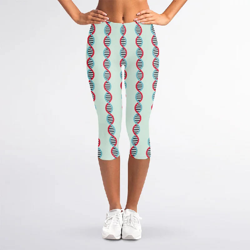Unmissable Offer Red And Blue DNA Pattern Print Women's Capri Leggings