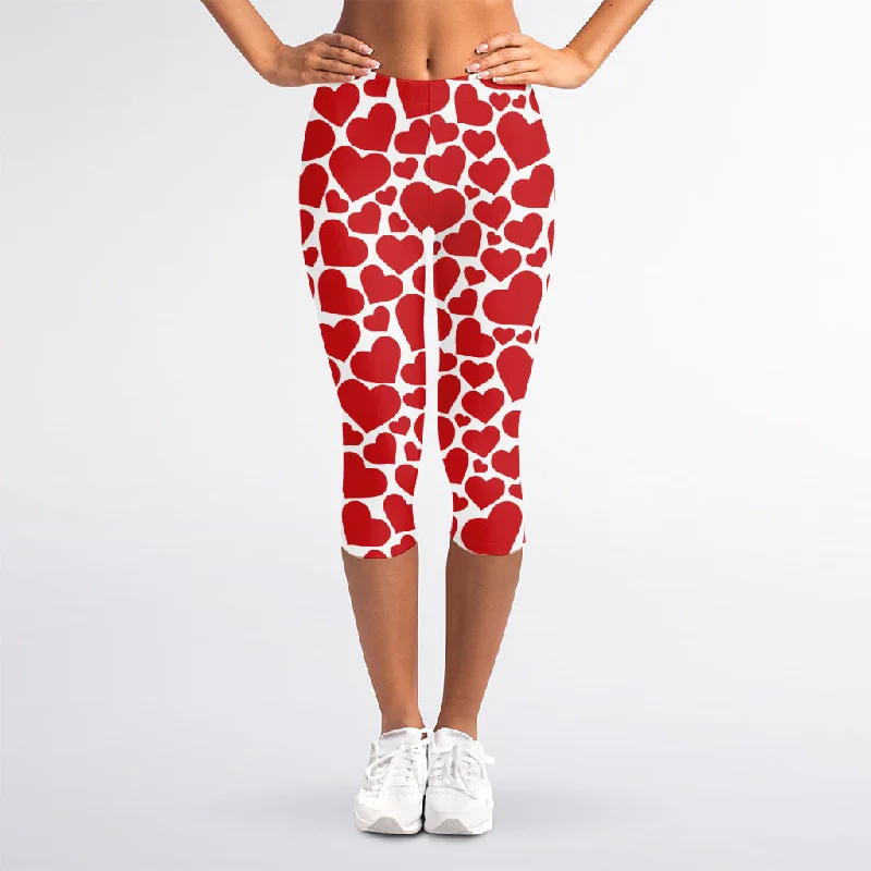 Exclusive Preview Red And White Heart Pattern Print Women's Capri Leggings