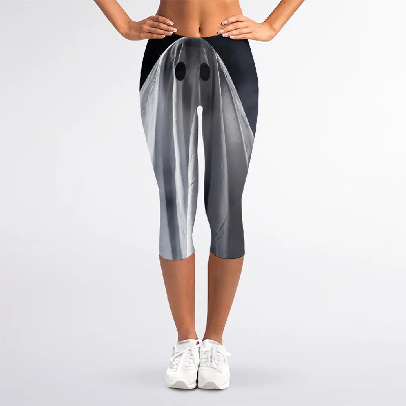 Final Markdown Scary Ghost 3D Print Women's Capri Leggings
